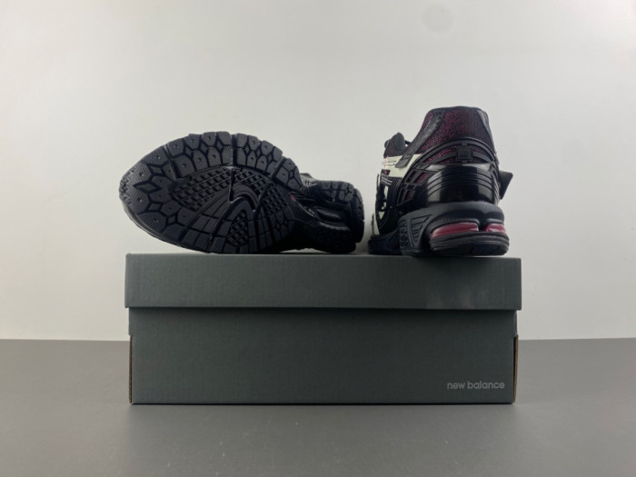 New Balance 1906A Black Pink U1906AD