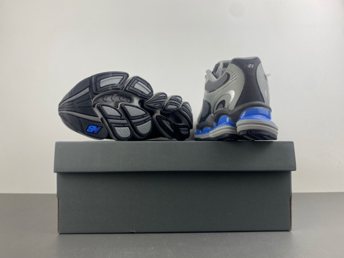 New Balance ABZORB 2000 “Baby Blue” U20009MI