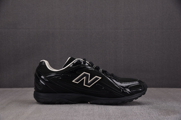 New Balance 204L Black Timberwolf U204LMRA