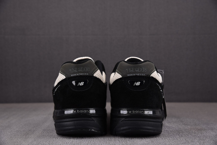 joe freshgoods x new balance 990 v4 1998 "outro" u990js4